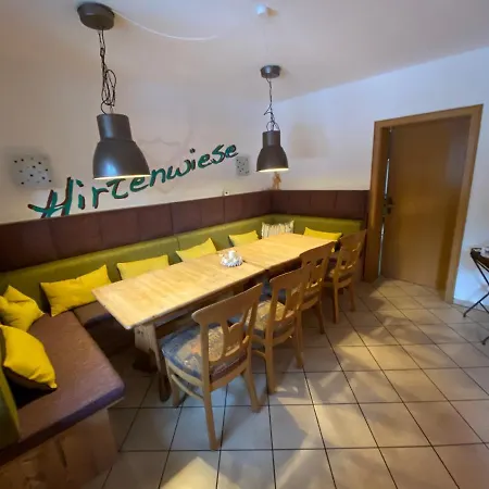 Hirtenwiese بيت للعطل فيلنغن